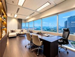 Gateway East (D7), Office #631901861